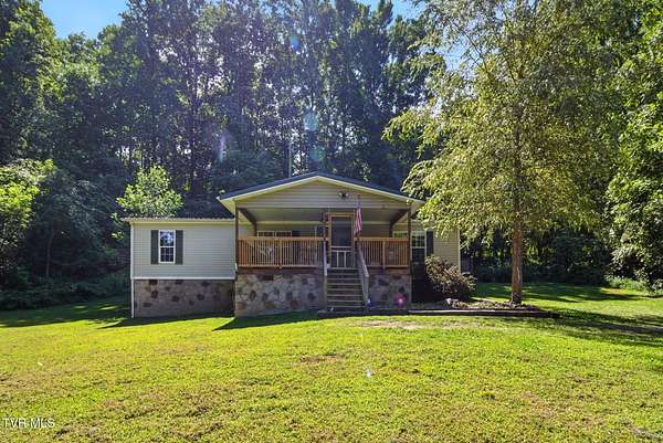 7.2 Acres of Land with Home for Sale in Dandridge, Tennessee