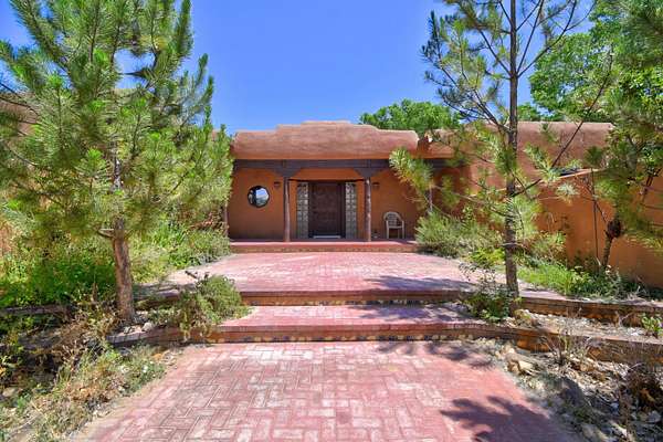 3.25 Acres of Residential Land with Home for Sale in Peralta, New Mexico
