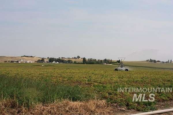 69.5 Acres of Agricultural Land for Sale in Wilder, Idaho