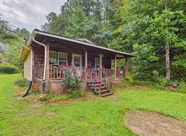 40 Acres of Land with Home for Sale in Nippa, Kentucky