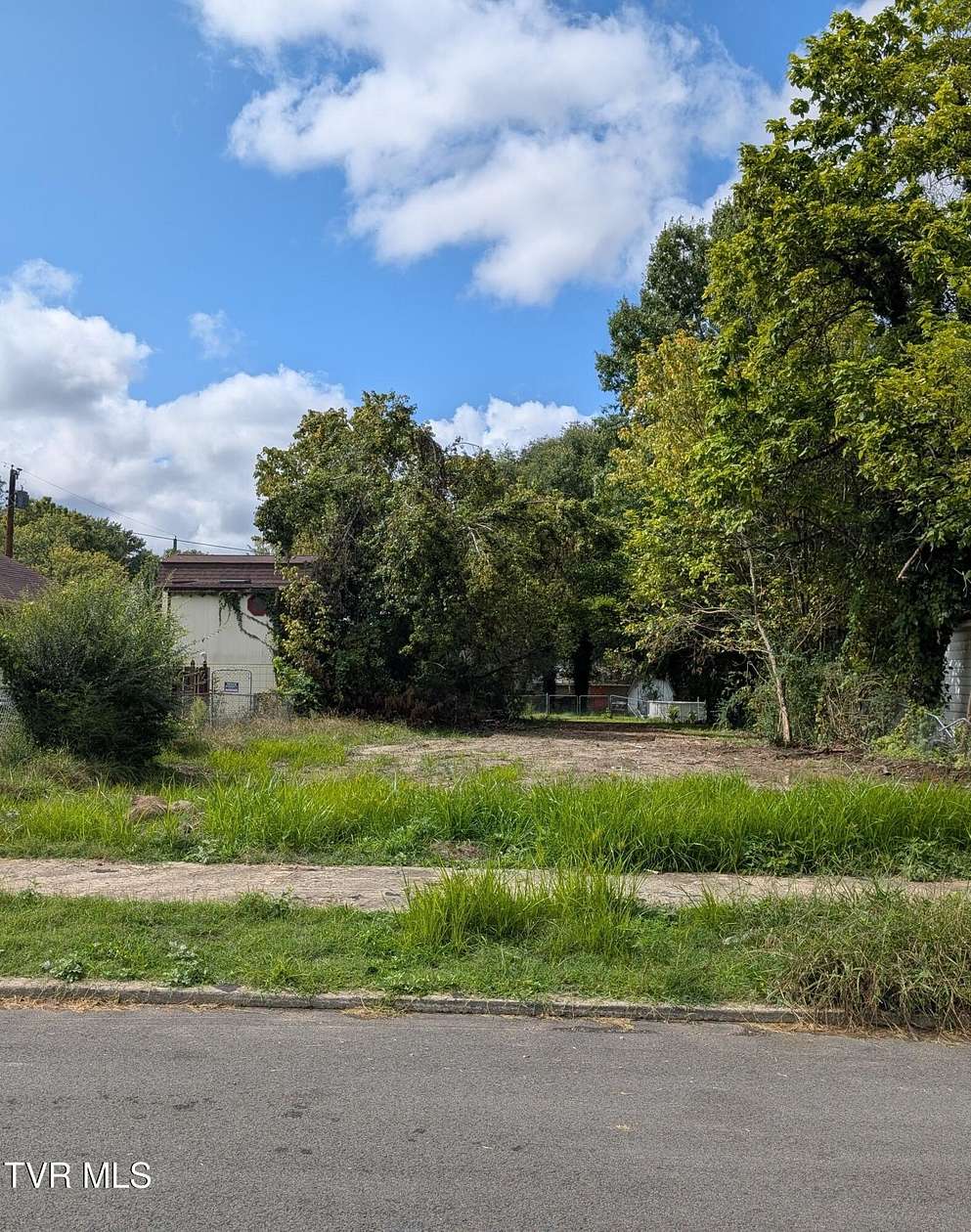 0.16 Acres of Residential Land for Sale in Kingsport, Tennessee