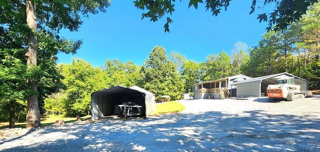 1.62 Acres of Land with Home for Sale in Springville, Tennessee