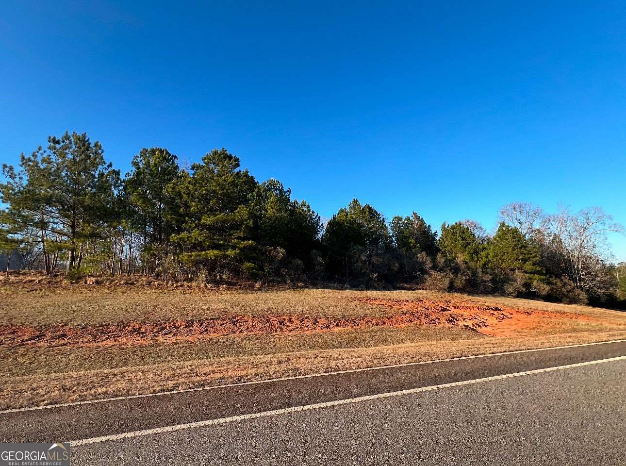 2 Acres of Land for Sale in Forsyth, Georgia