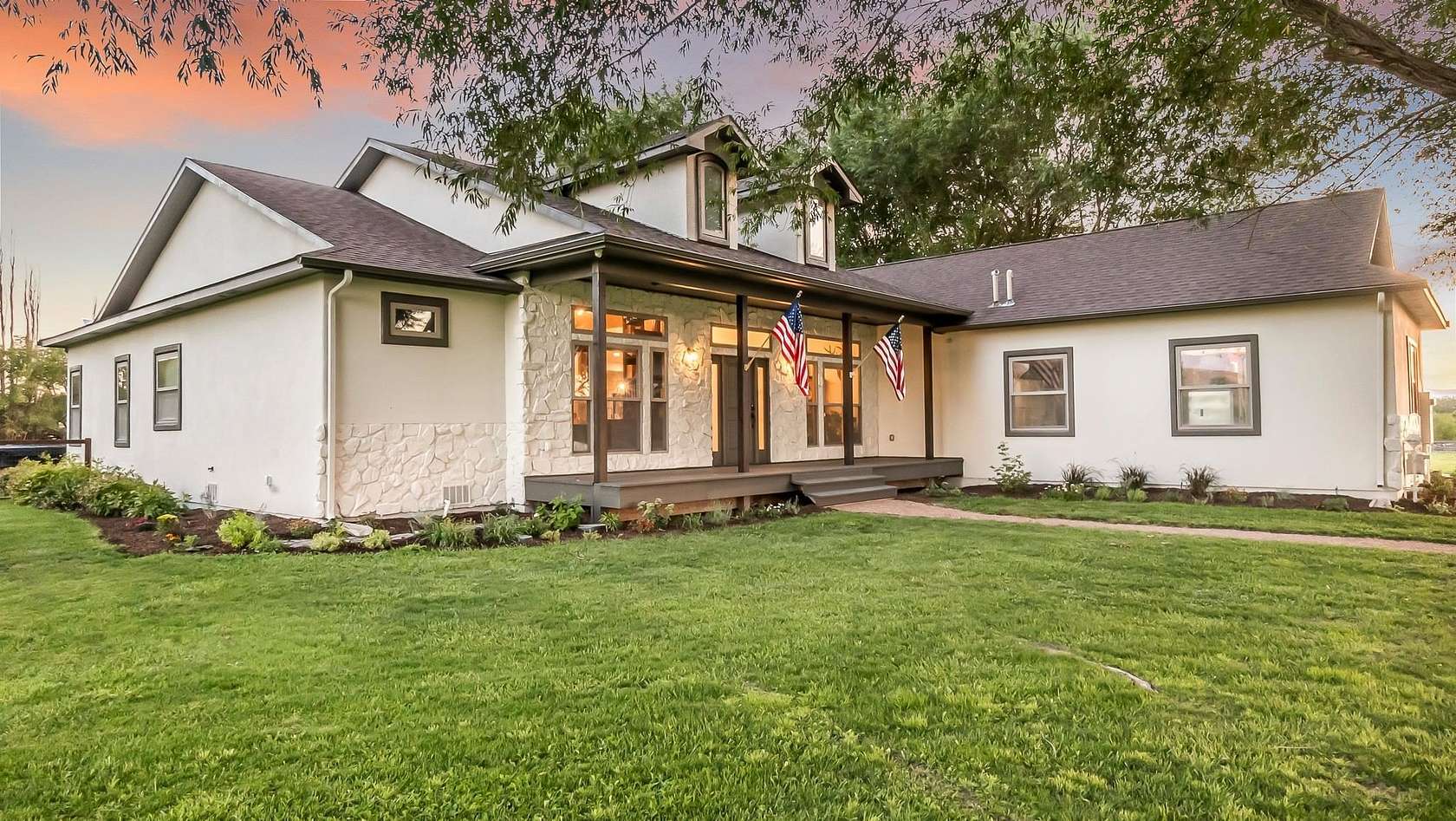 20.6 Acres of Agricultural Land with Home for Sale in Grand Junction, Colorado