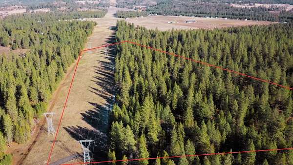 14.8 Acres of Recreational Land for Sale in Chattaroy, Washington