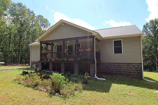 17.1 Acres of Land with Home for Sale in New Canton, Virginia