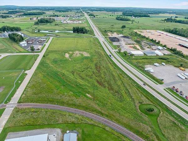 16 Acres of Commercial Land for Sale in Marshfield, Wisconsin