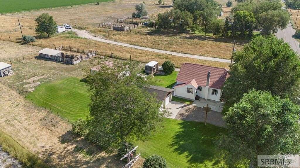 1.8 Acres of Residential Land with Home for Sale in Pocatello, Idaho