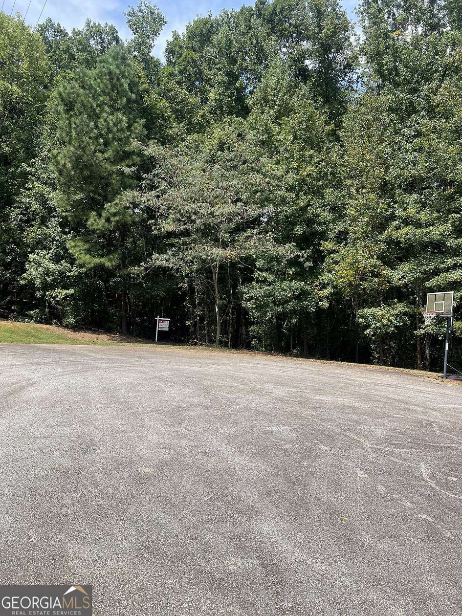 4.67 Acres of Residential Land for Sale in Thomaston, Georgia