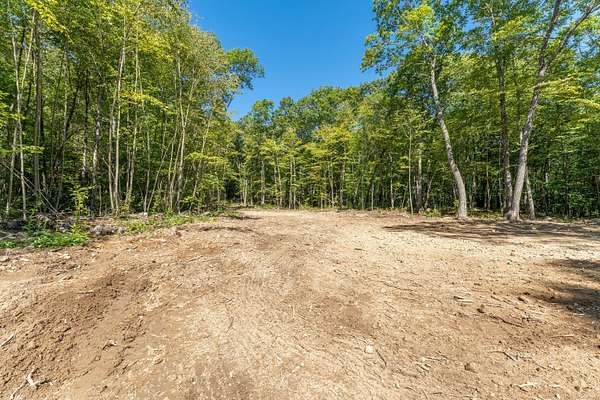 7.5 Acres of Residential Land for Sale in Woodstock, Connecticut