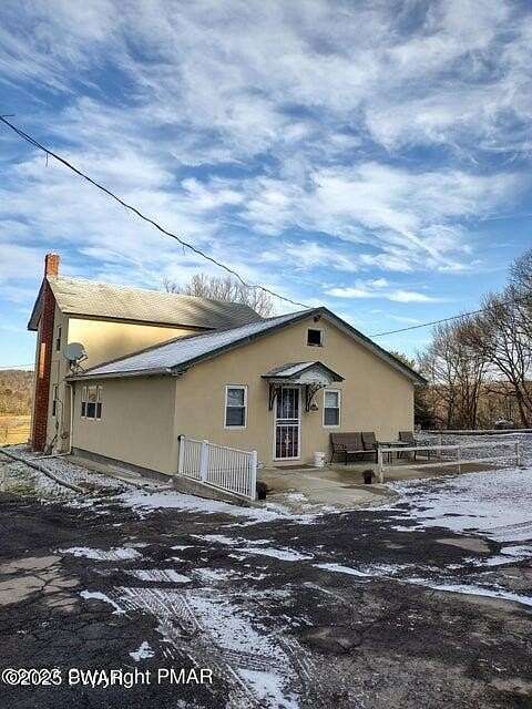 91.1 Acres of Land with Home for Sale in Newfoundland, Pennsylvania