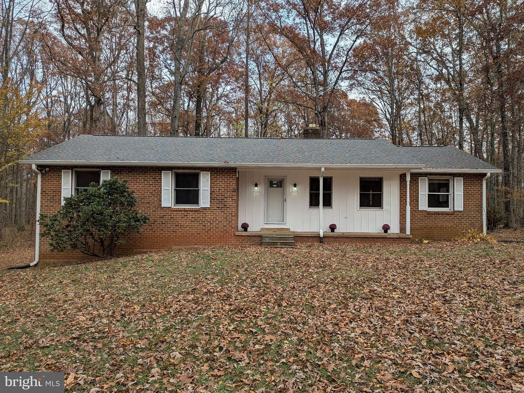 2.3 Acres of Residential Land with Home for Sale in Midland, Virginia