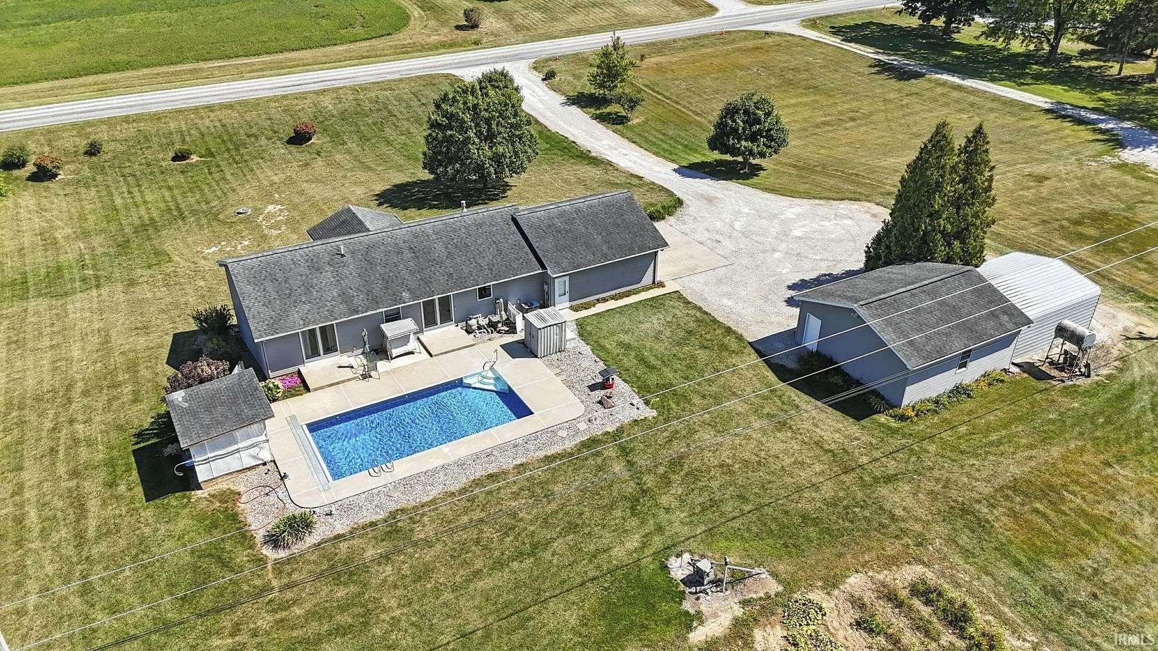 4.76 Acres of Residential Land with Home for Sale in Zanesville, Indiana