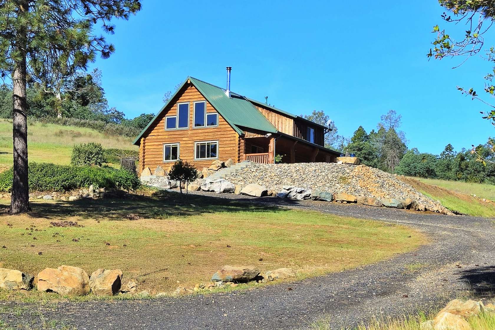 6.38 Acres of Land with Home for Sale in Coulterville, California