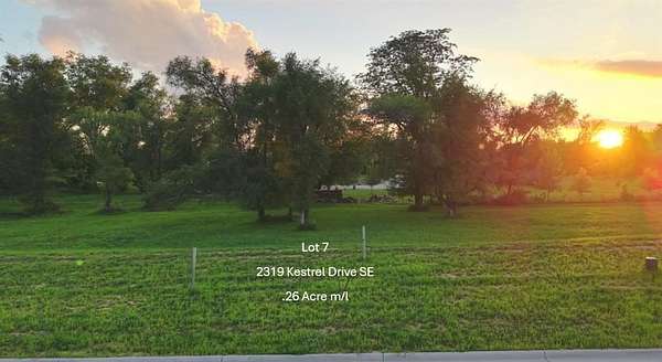 0.25 Acres of Residential Land for Sale in Cedar Rapids, Iowa