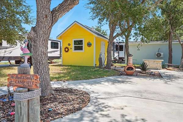 0.06 Acres of Residential Land for Sale in Rockport, Texas