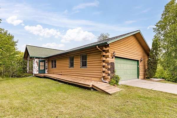 4.83 Acres of Residential Land with Home for Sale in Duluth, Minnesota