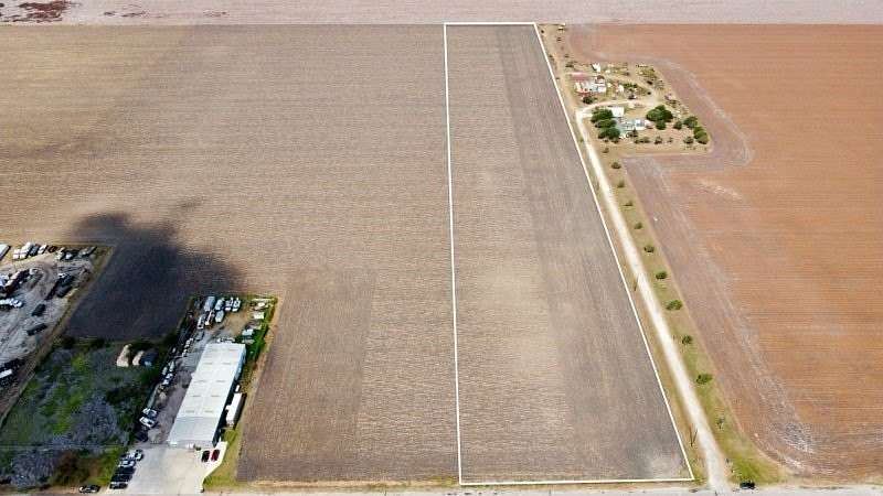 9.76 Acres of Residential Land for Sale in Portland, Texas