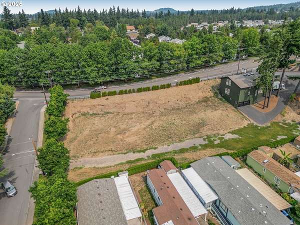 0.69 Acres of Residential Land for Sale in Milwaukie, Oregon