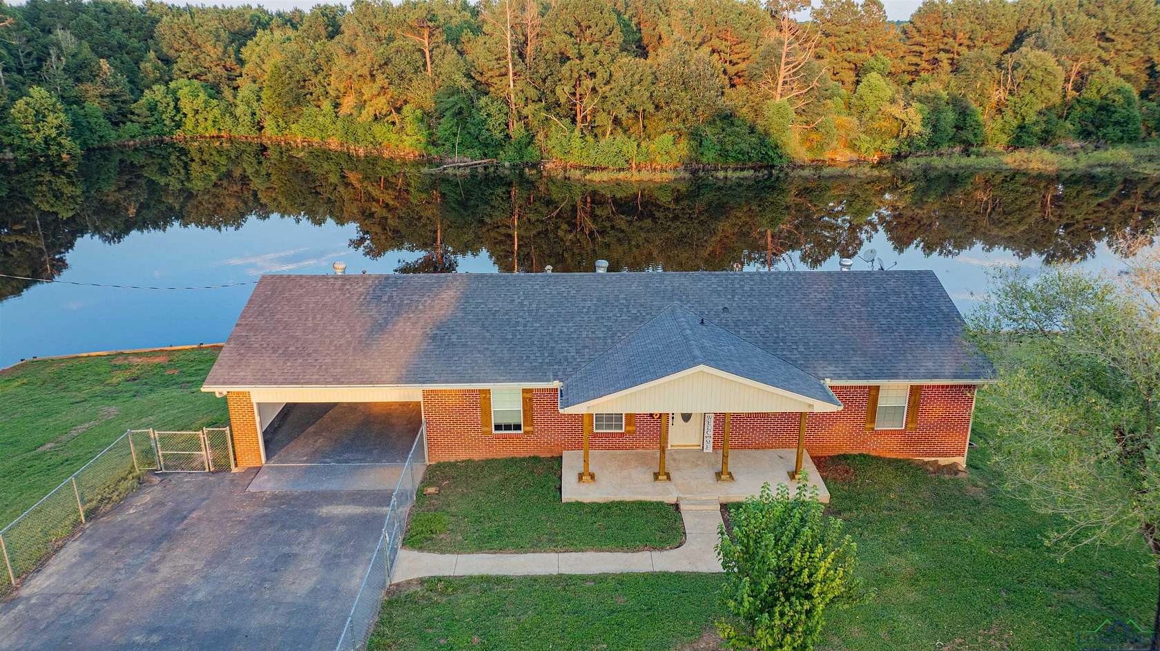 22.2 Acres of Land with Home for Sale in Carthage, Texas