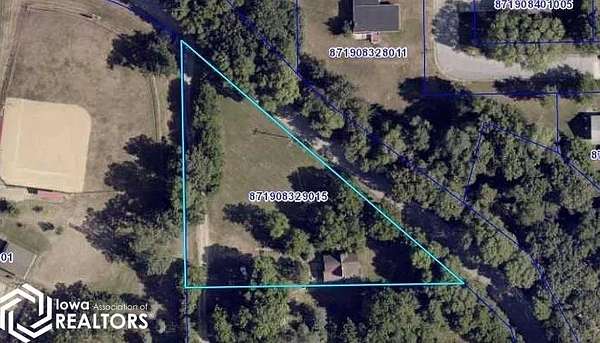 1.1 Acres of Residential Land for Sale in Eldora, Iowa