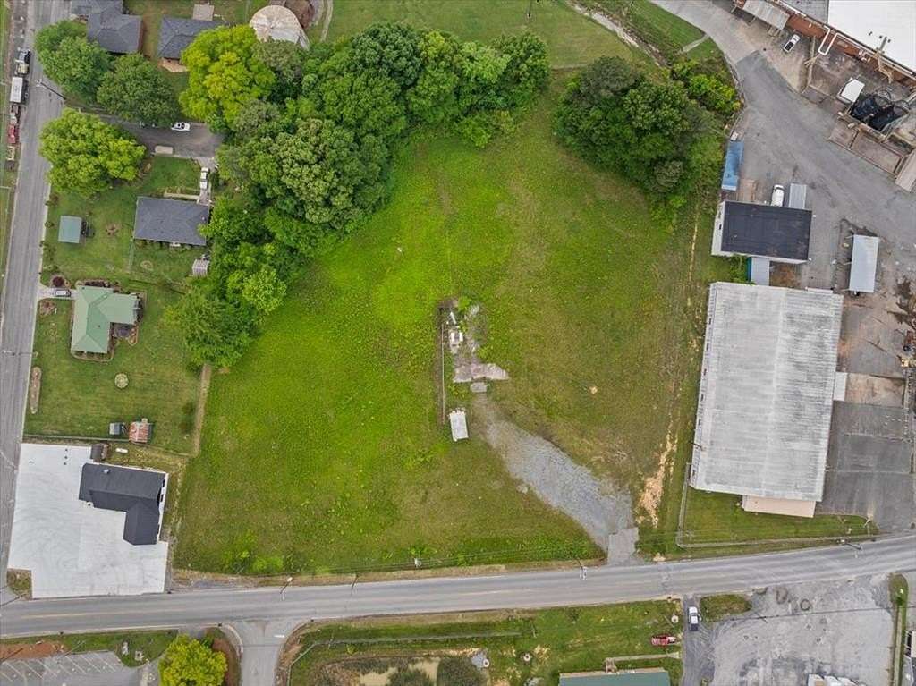 3.67 Acres of Mixed-Use Land for Sale in Dalton, Georgia