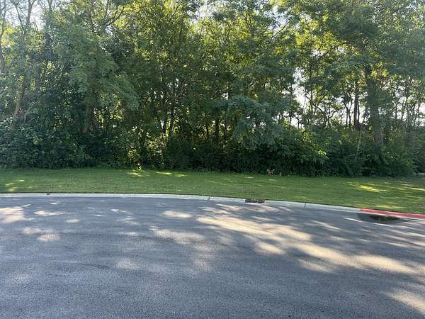 0.7 Acres of Residential Land for Sale in Morris, Illinois