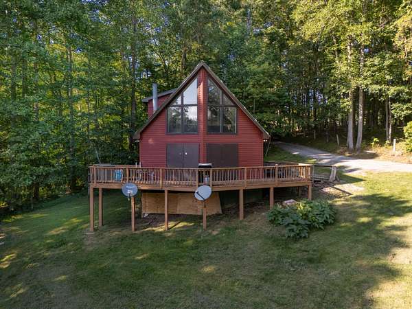 31.3 Acres of Recreational Land with Home for Sale in Alderson, West Virginia