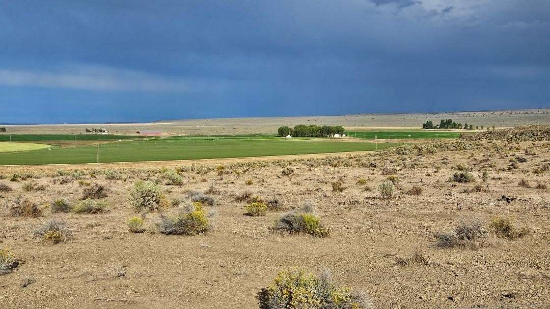 1 Acre of Residential Land for Sale in Christmas Valley, Oregon