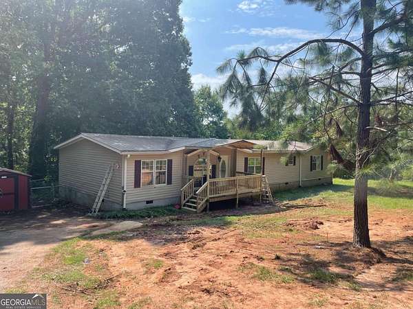 3.79 Acres of Residential Land with Home for Sale in Lula, Georgia