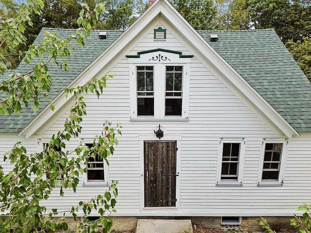 2.6 Acres of Residential Land with Home for Sale in Pownal Town, Maine