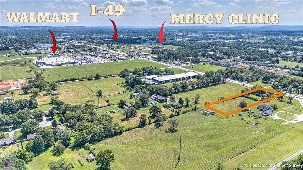 2 Acres of Improved Commercial Land for Sale in Springdale, Arkansas