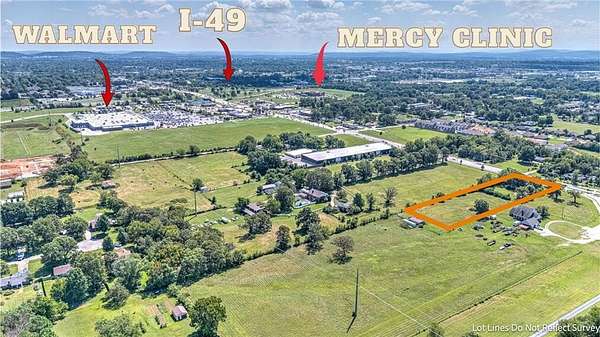 2 Acres of Improved Commercial Land for Sale in Springdale, Arkansas