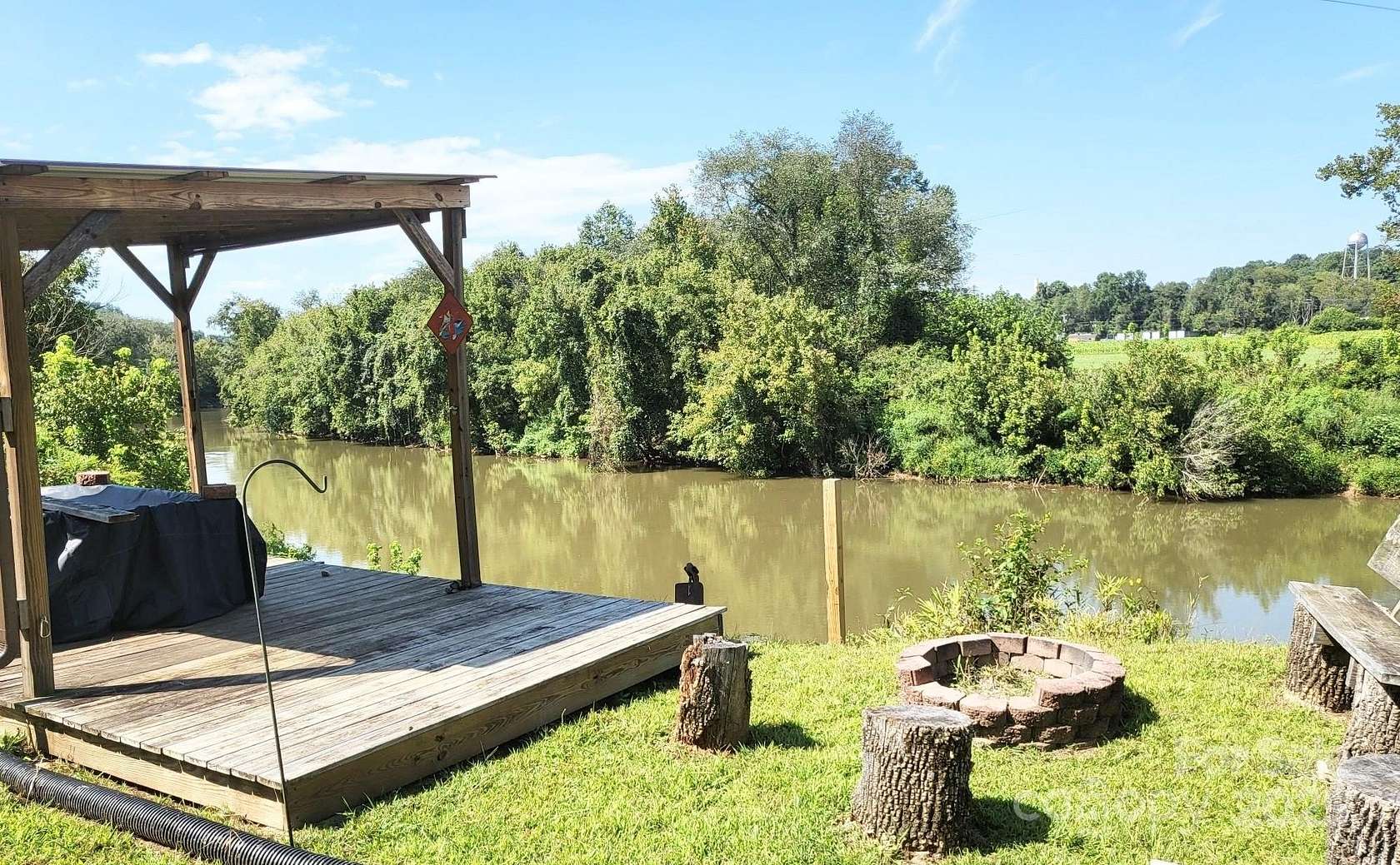 5.5 Acres of Residential Land for Sale in Jonesville, North Carolina