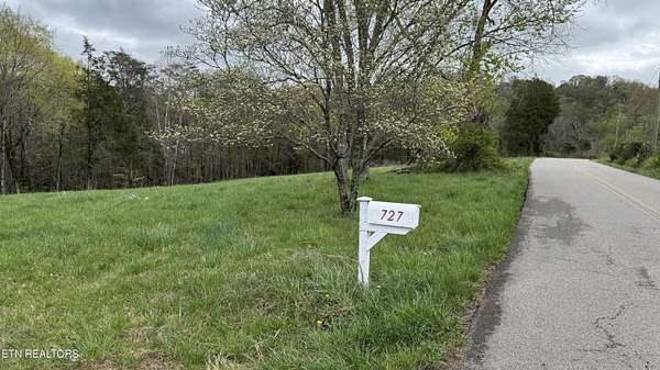 5.73 Acres of Land for Sale in Rutledge, Tennessee