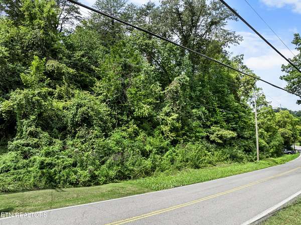 0.89 Acres of Residential Land for Sale in Knoxville, Tennessee