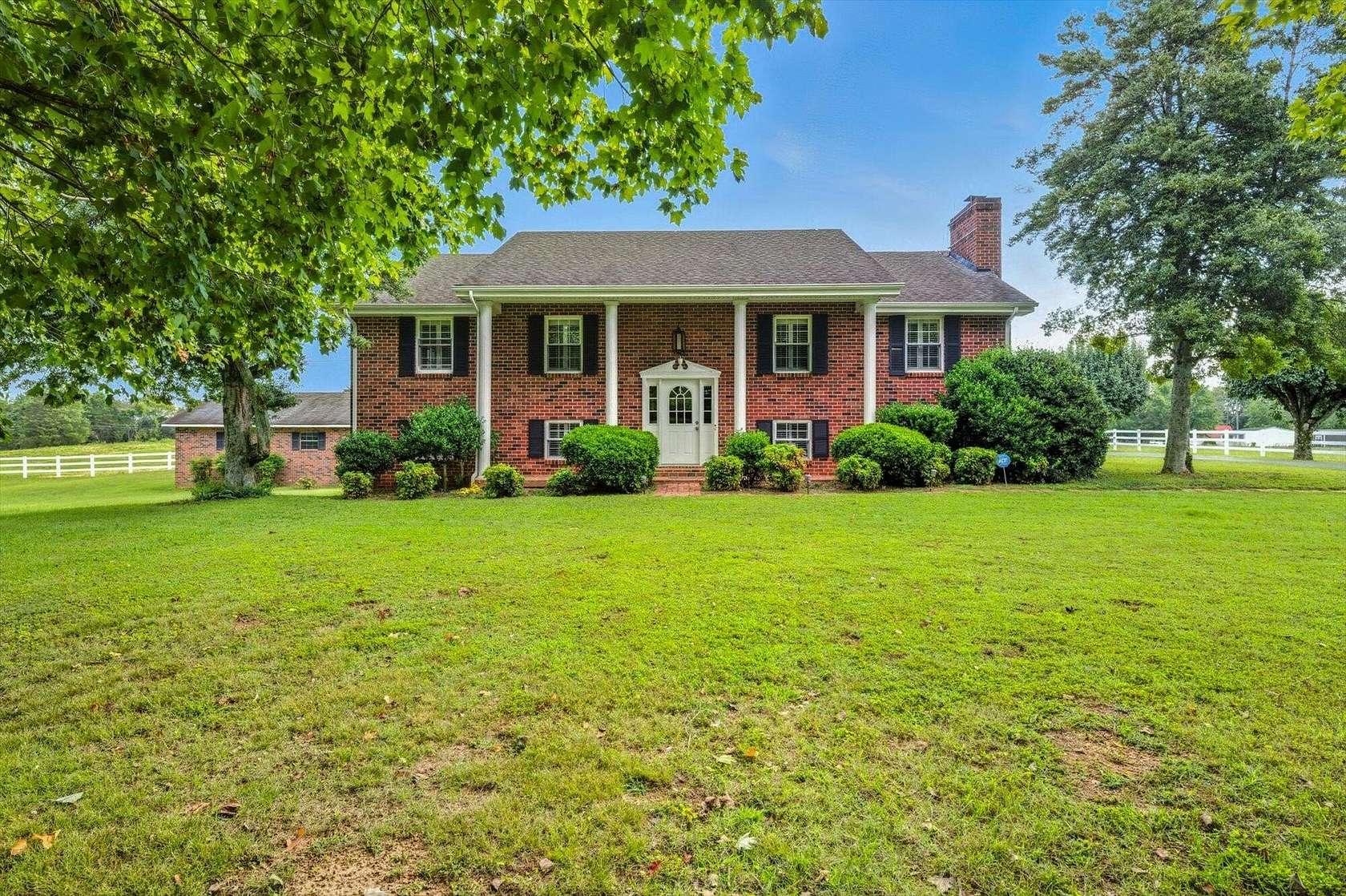 14.3 Acres of Land with Home for Sale in Englewood, Tennessee