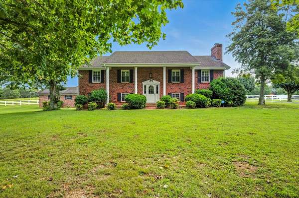 14.3 Acres of Land with Home for Sale in Englewood, Tennessee