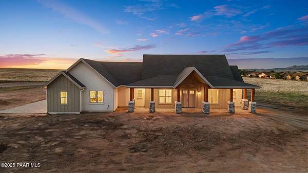 4 Acres of Residential Land with Home for Sale in Prescott Valley, Arizona