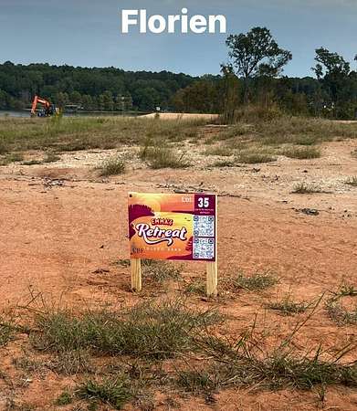 0.88 Acres of Residential Land for Sale in Florien, Louisiana