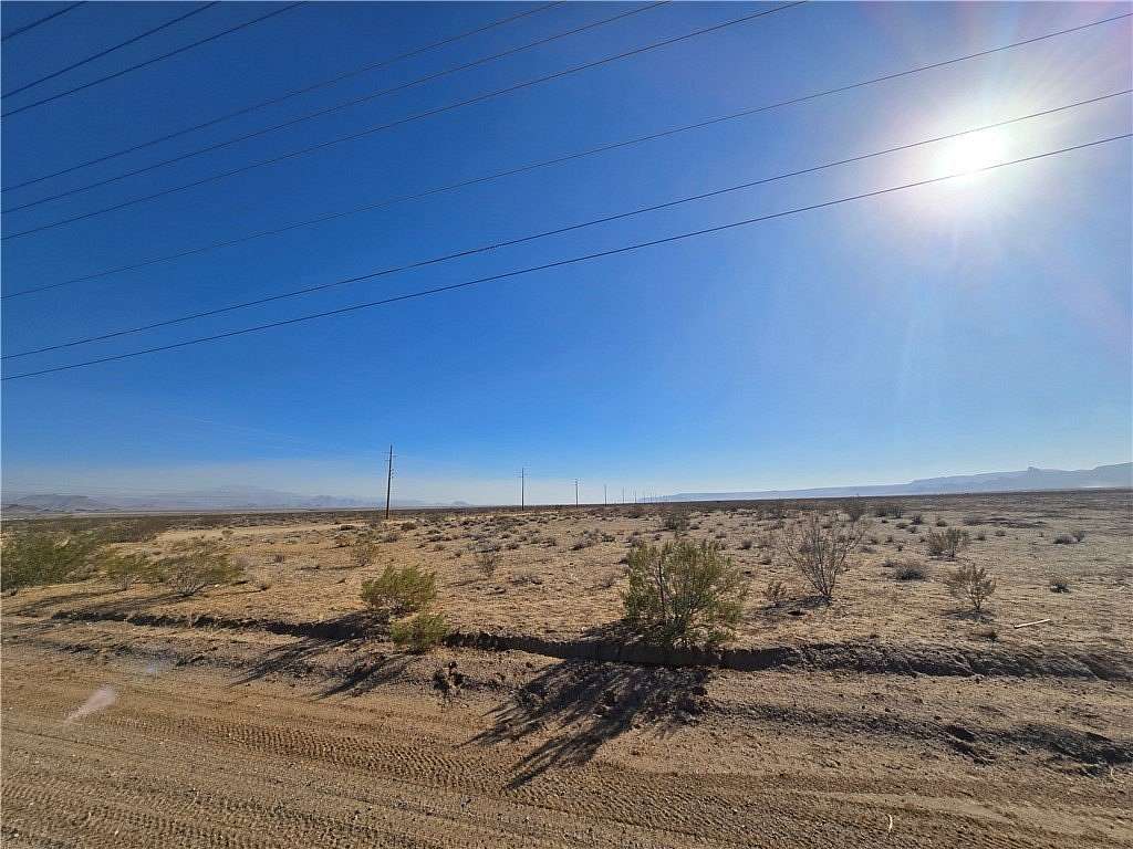 10 Acres of Land for Sale in Golden Valley, Arizona