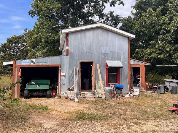 6.83 Acres of Land for Sale in Tunas, Missouri