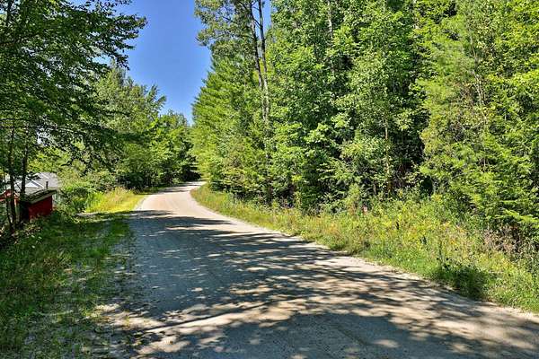 1 Acre of Residential Land for Sale in Stockbridge, Vermont