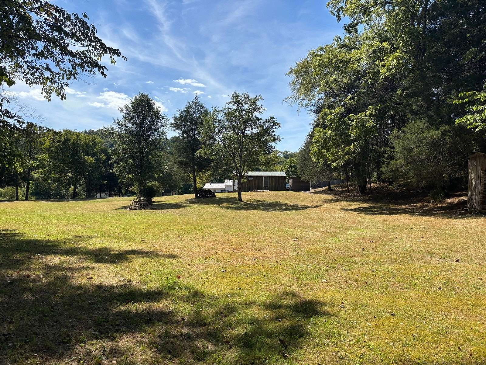 28.2 Acres of Recreational Land for Sale in Edmonton, Kentucky