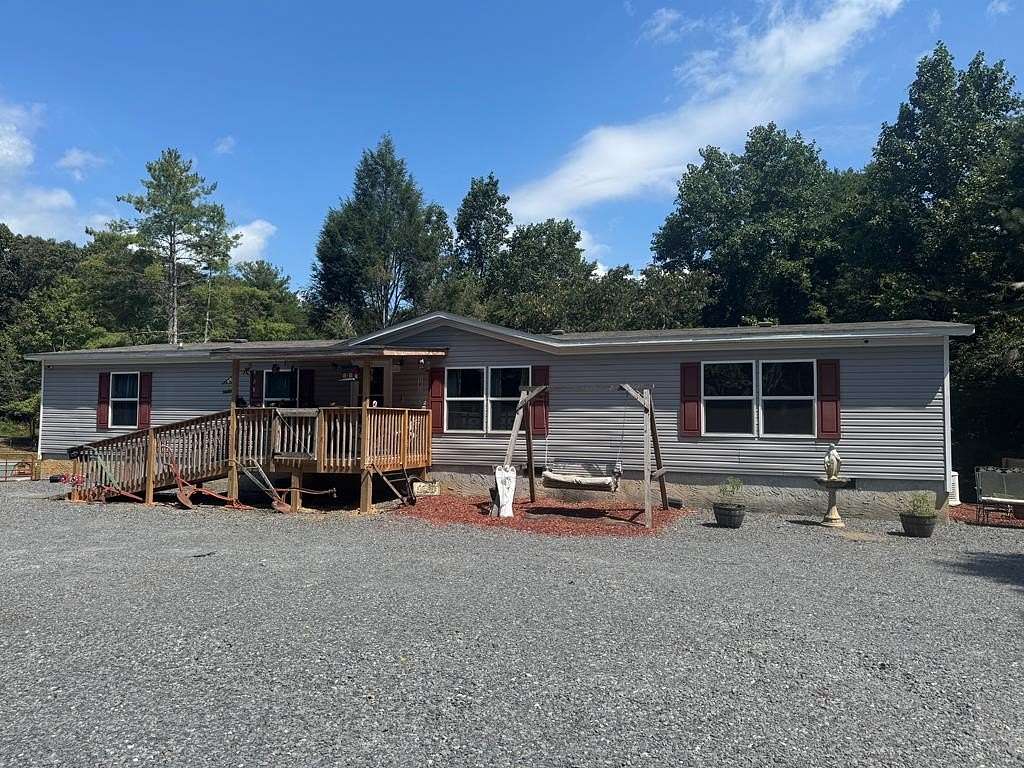 1.64 Acres of Residential Land with Home for Sale in Ellijay, Georgia