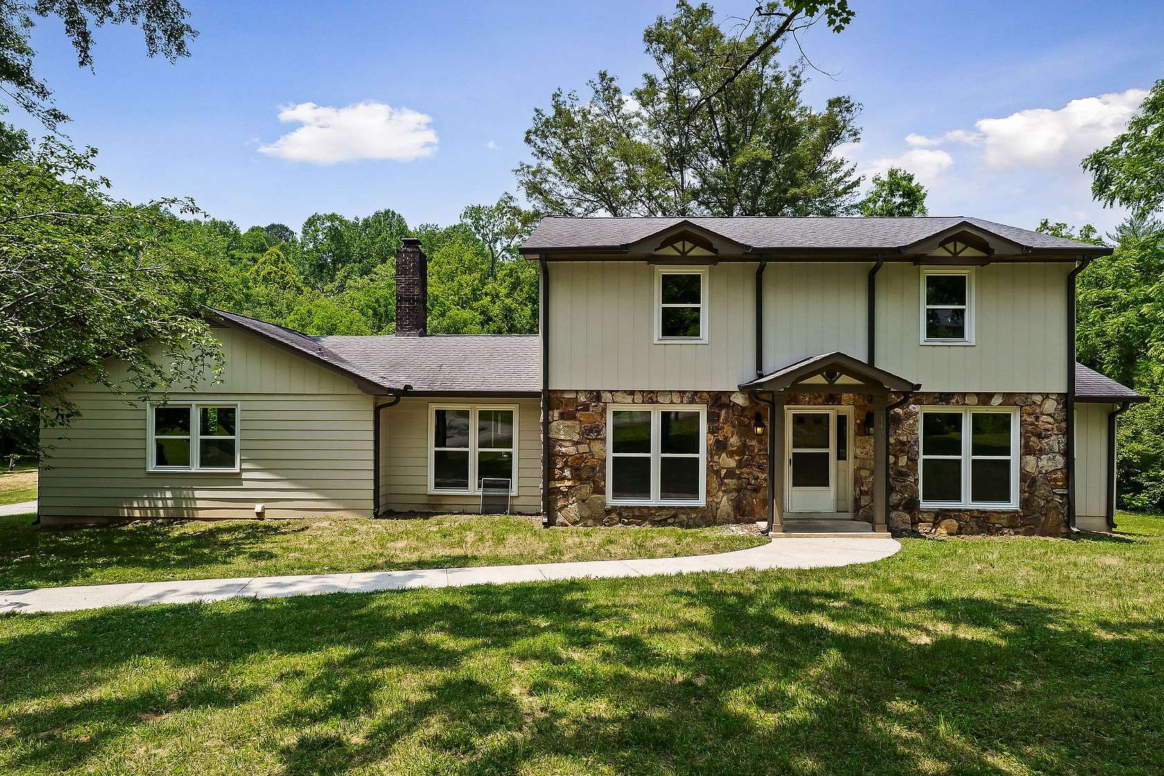 1.7 Acres of Residential Land with Home for Sale in Cookeville, Tennessee