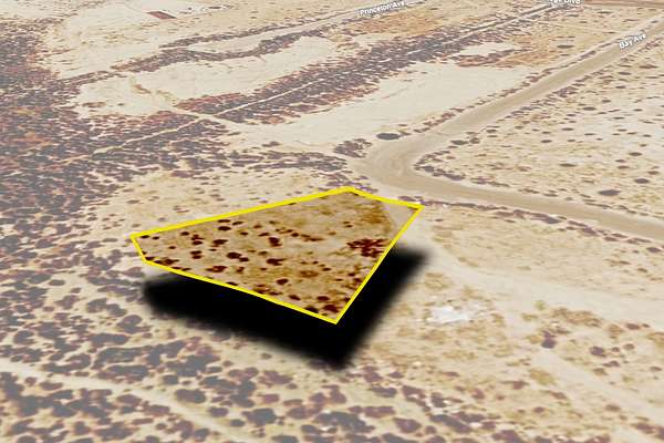 0.32 Acres of Residential Land for Sale in California City, California