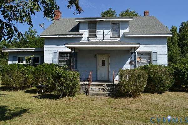2 Acres of Residential Land with Home for Sale in Blackstone, Virginia