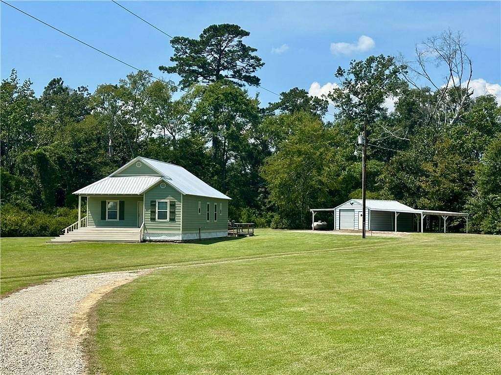3 Acres of Residential Land with Home for Sale in Albany, Louisiana