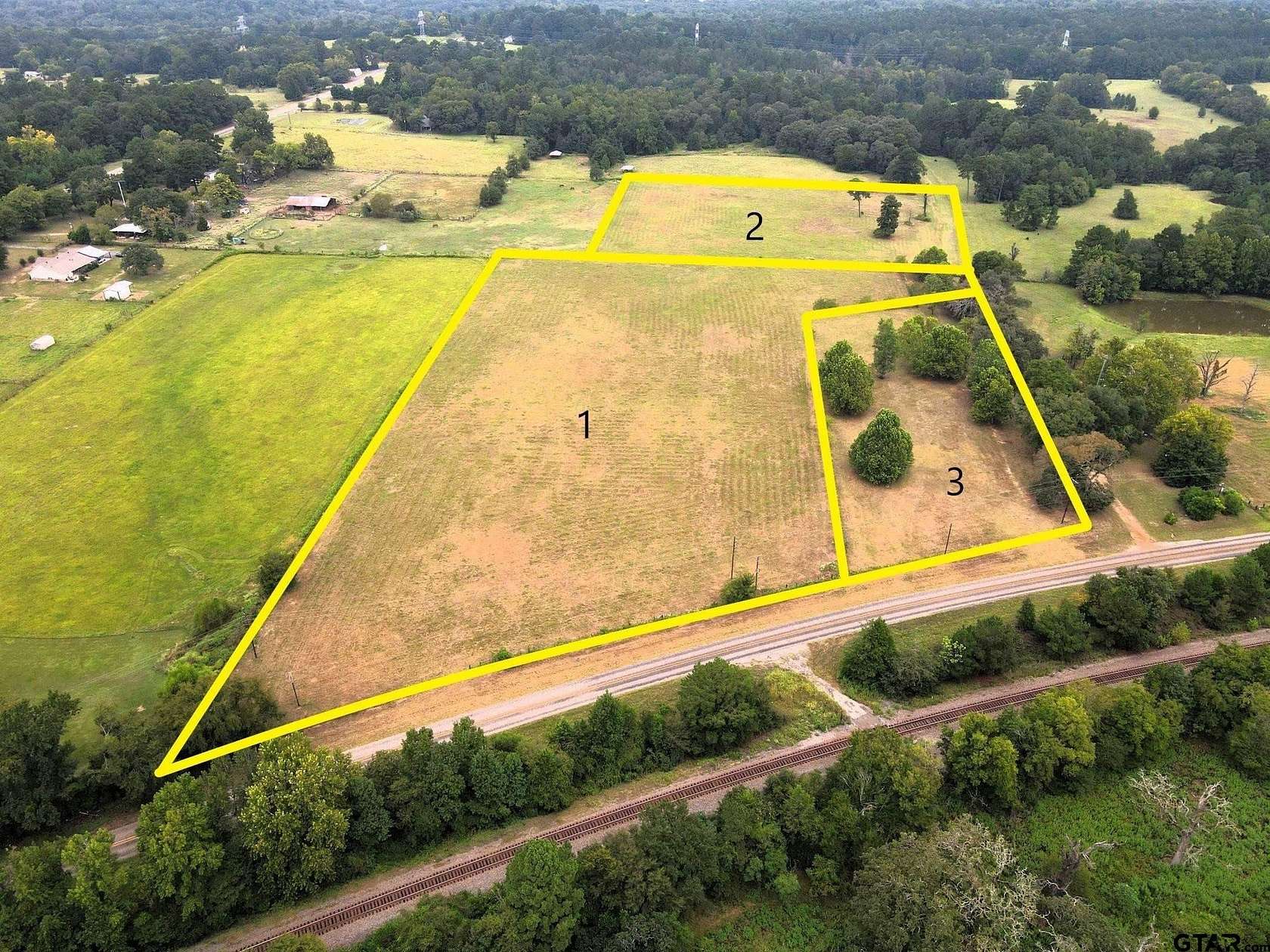 16 Acres of Land for Sale in Jacksonville, Texas